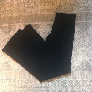 Lululemon black yoga pants